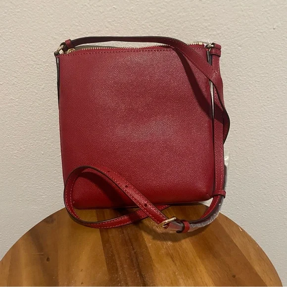 NWT Coach Red Crossbody Mini Rowan File Bag - Picture 3 of 4